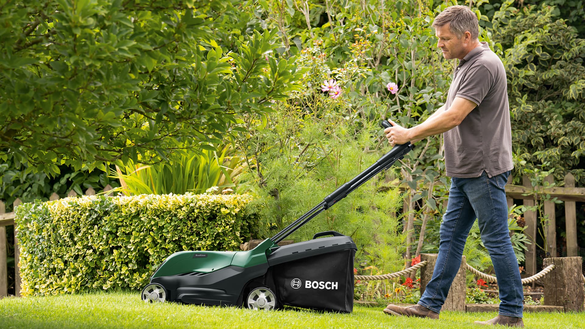<p data-block-key="1g95b">Bosch AdvancedRotak 36-650 akkruohonleikkuri.</p>