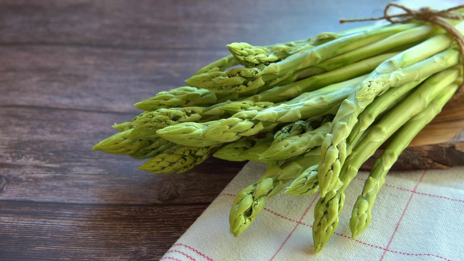 asparagus-6323377_1920