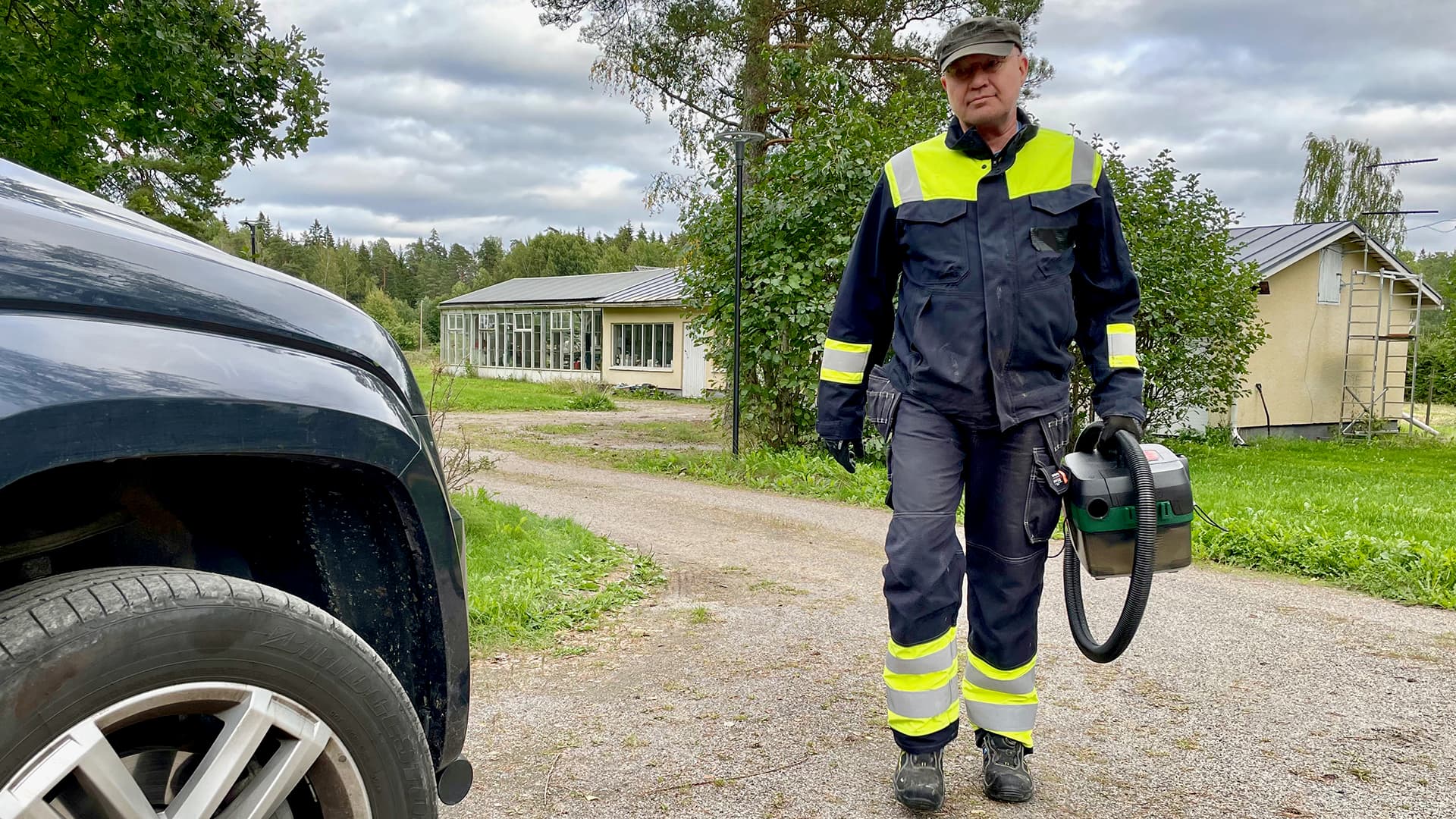 Uusi akkukäyttöinen märkä-kuivaimuri testissä